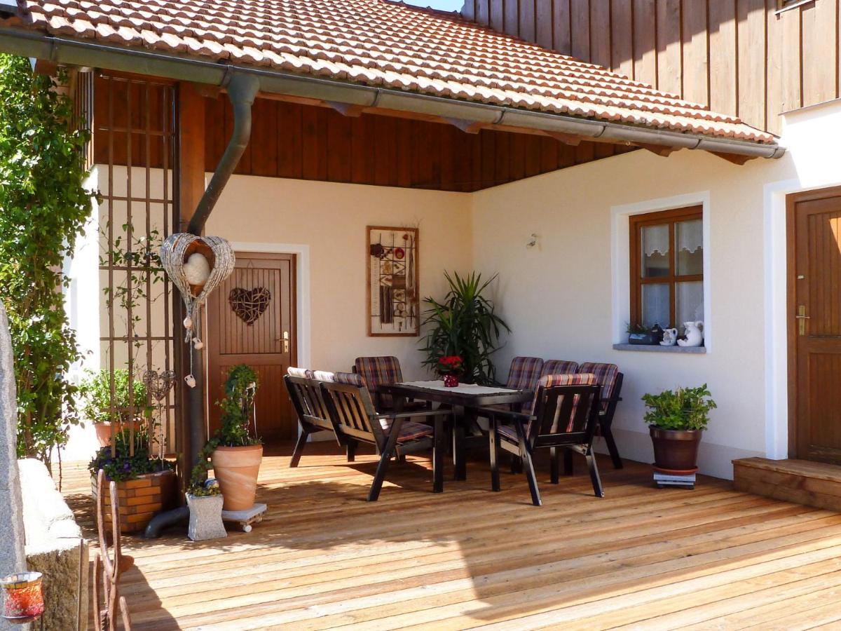 Apartment Freisinger-1 By Interhome Zachenberg Exterior photo